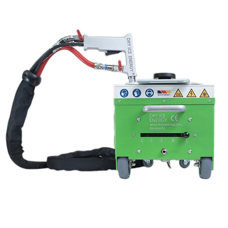 Dry Ice Energy Dry Ice Blasting Device "Champ Vario" with regulation of dry ice quantity, complete set, blasting pressure 1-10 bar, compressed air requirement 300 - 1600 ltr./min
