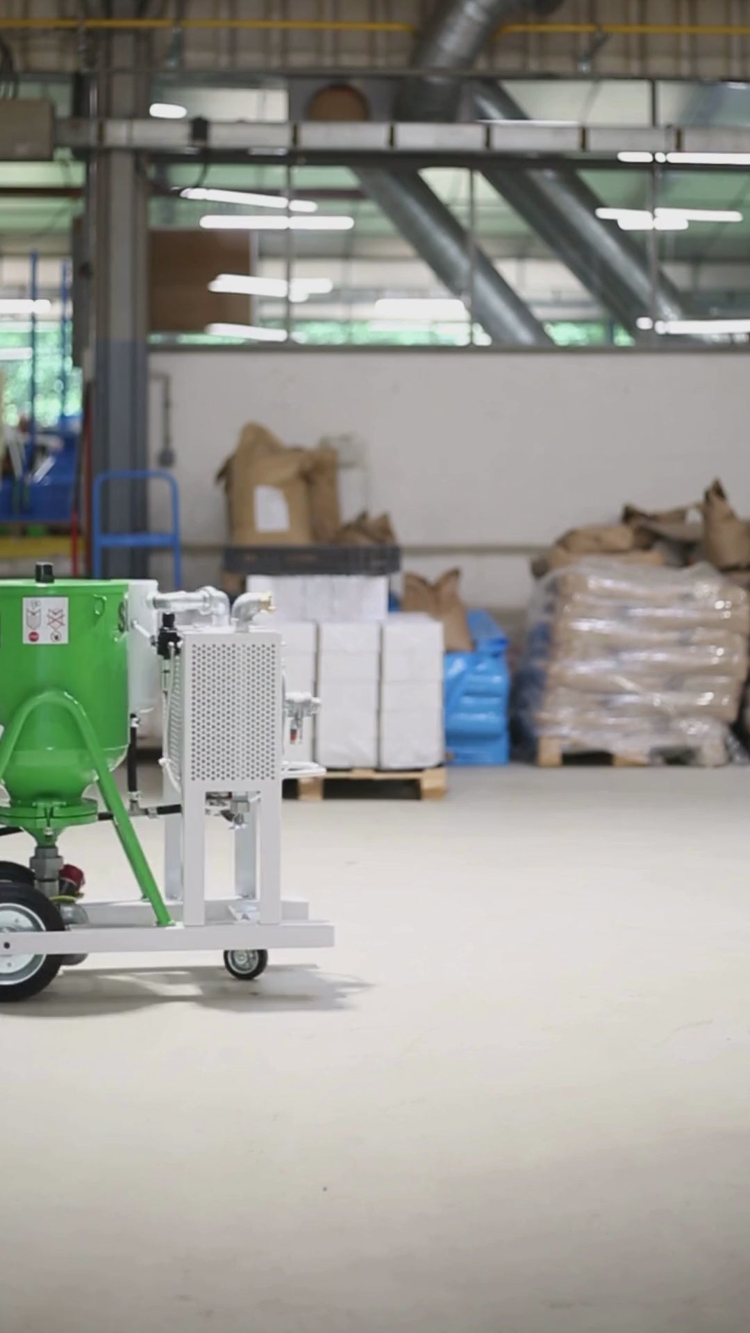 ACF Low Pressure Blasting Device SL 28 Complete, 24 Liter capacity, 0.1 to 7 bar blasting pressure, with integrated refrigerant dryer
